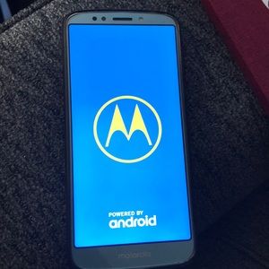 Moto E5 Boost Mobile